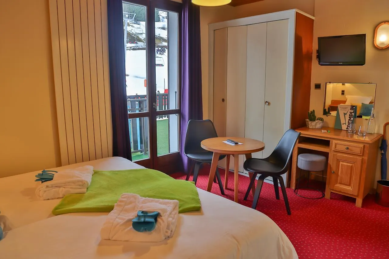 מורזין Hotel Le Tremplin 3*,  צרפת